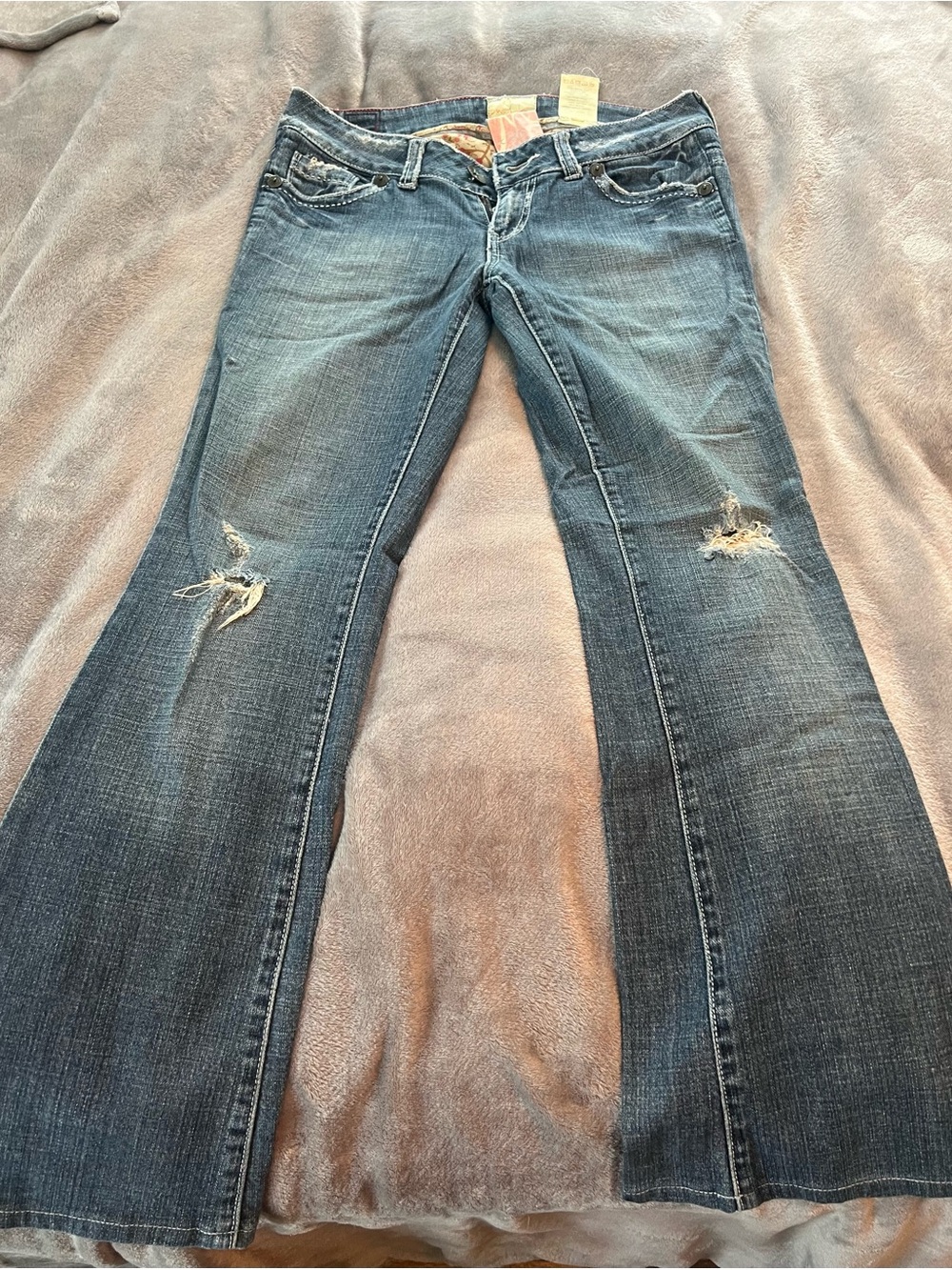 Marlow Women's Distressed Flared Jeans - Medium Blue